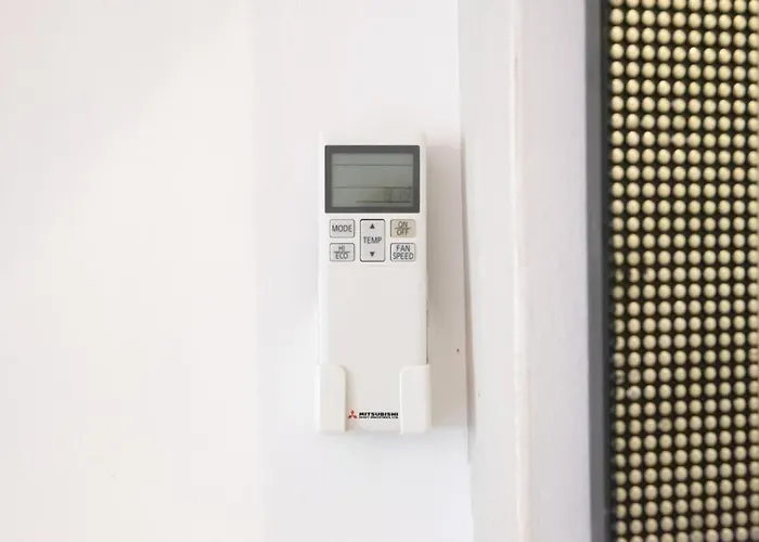 Santonofrio Silver E White דירה רומא
